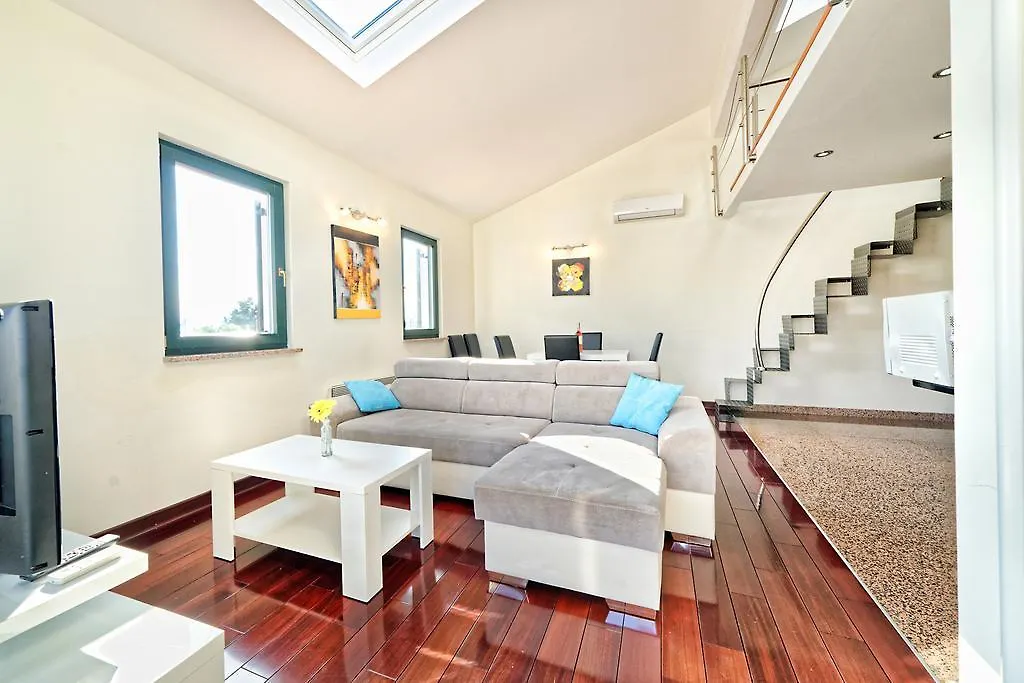 Apartments Leila Umag Croatia