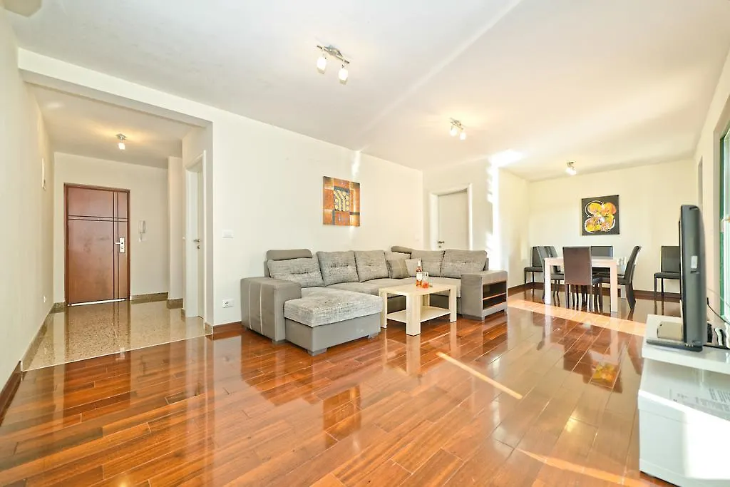 Apartments Leila Umag