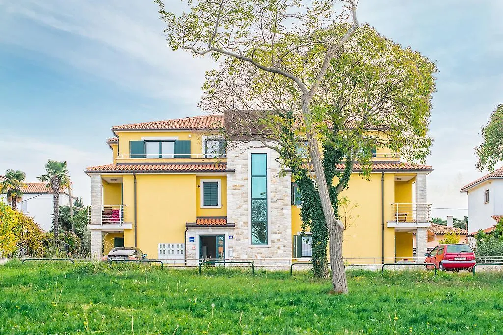 Apartments Leila Umag Croatia